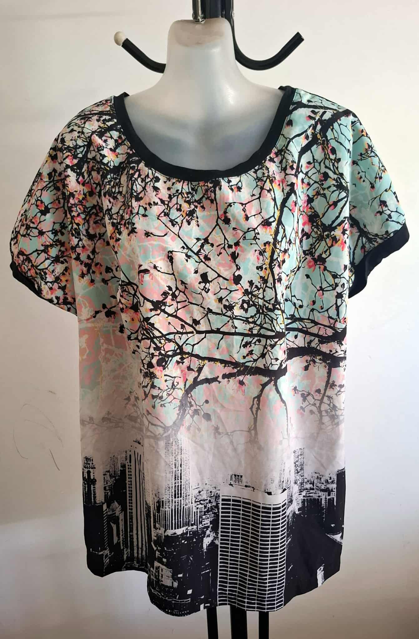City Chic XS - City Trees Top