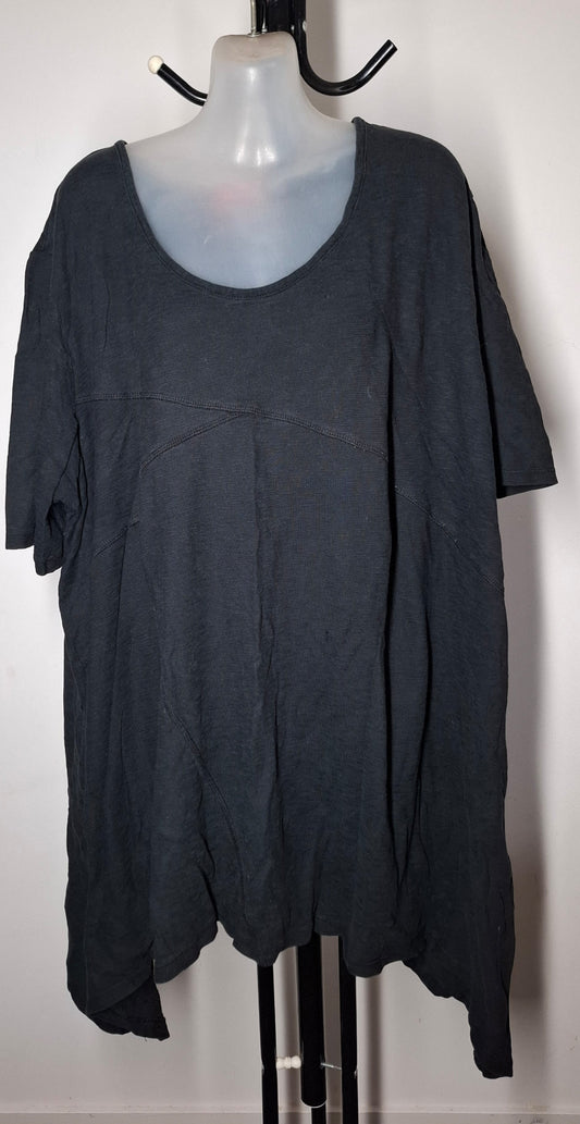 Size 28 - Pure Cotton Black Hanky Hem Tunic Top