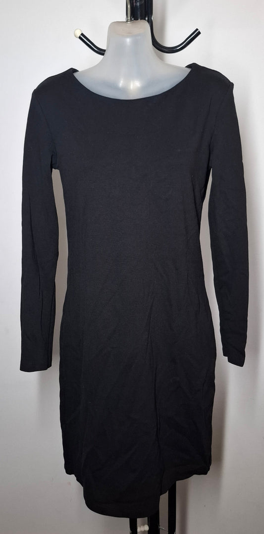 Size 10 - Basic Black Dress With Sleeves