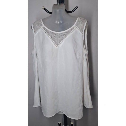 City Chic Small - White Lace Top