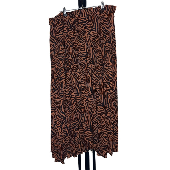 City Chic Medium - Pleated Maxi Skirt