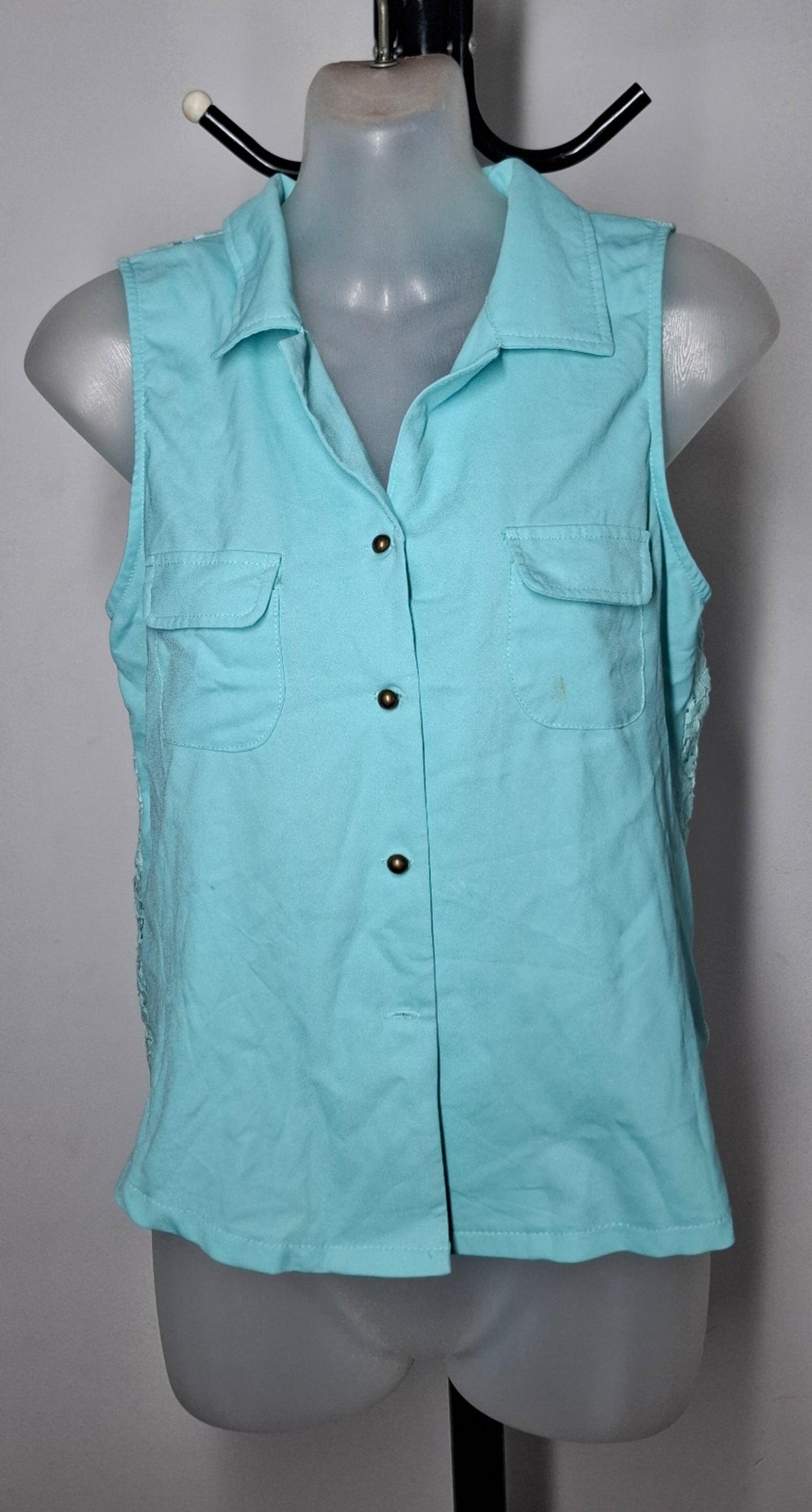 Size 10 - Mint Lace Back Button Up Top