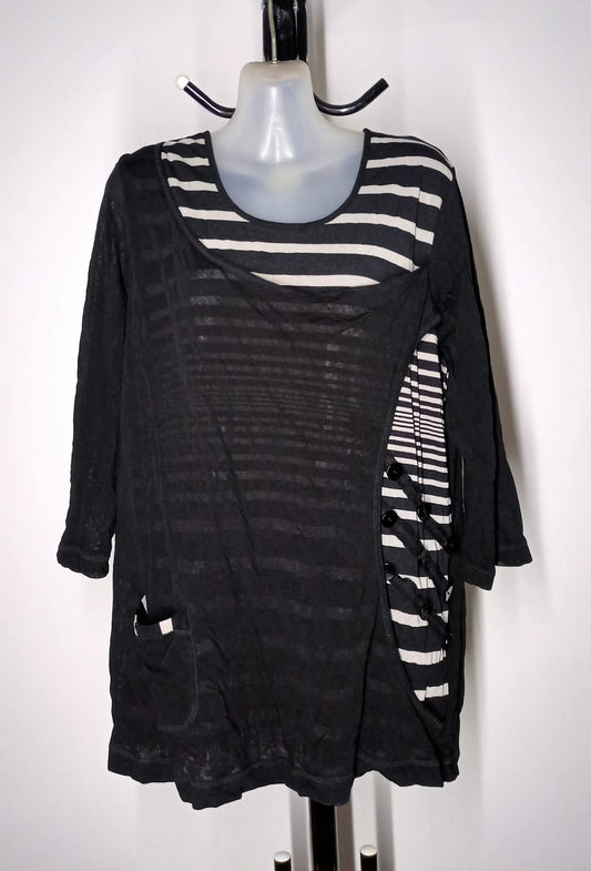 Size 18 - Striped Top With Unique Black Overlay & Detailing