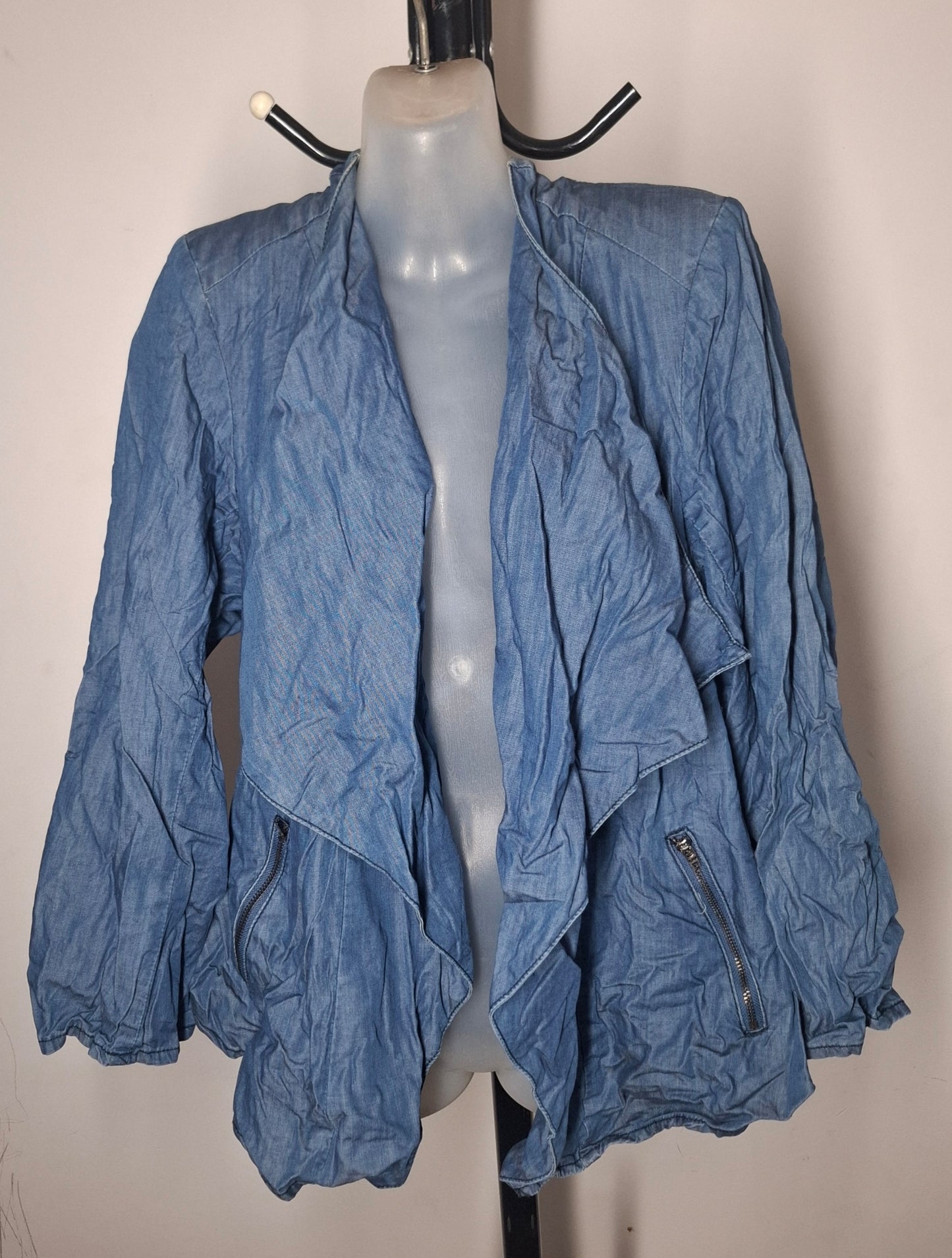 City Chic Large - Cotton 'Denim Look' Drapey Jacket With Functional Zip Pockets