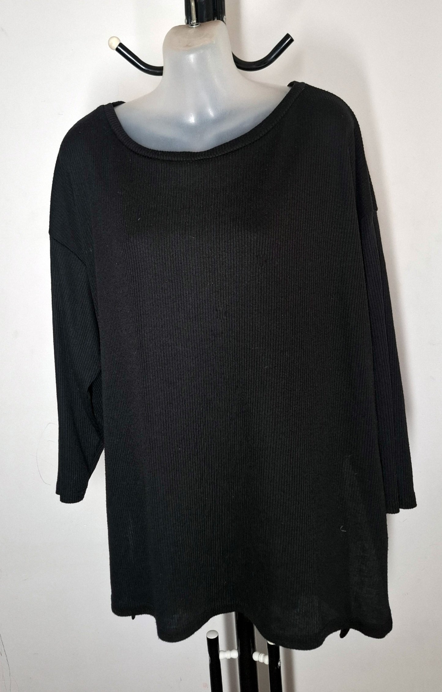 Size 22 - Black Ribbed Stretchy Top