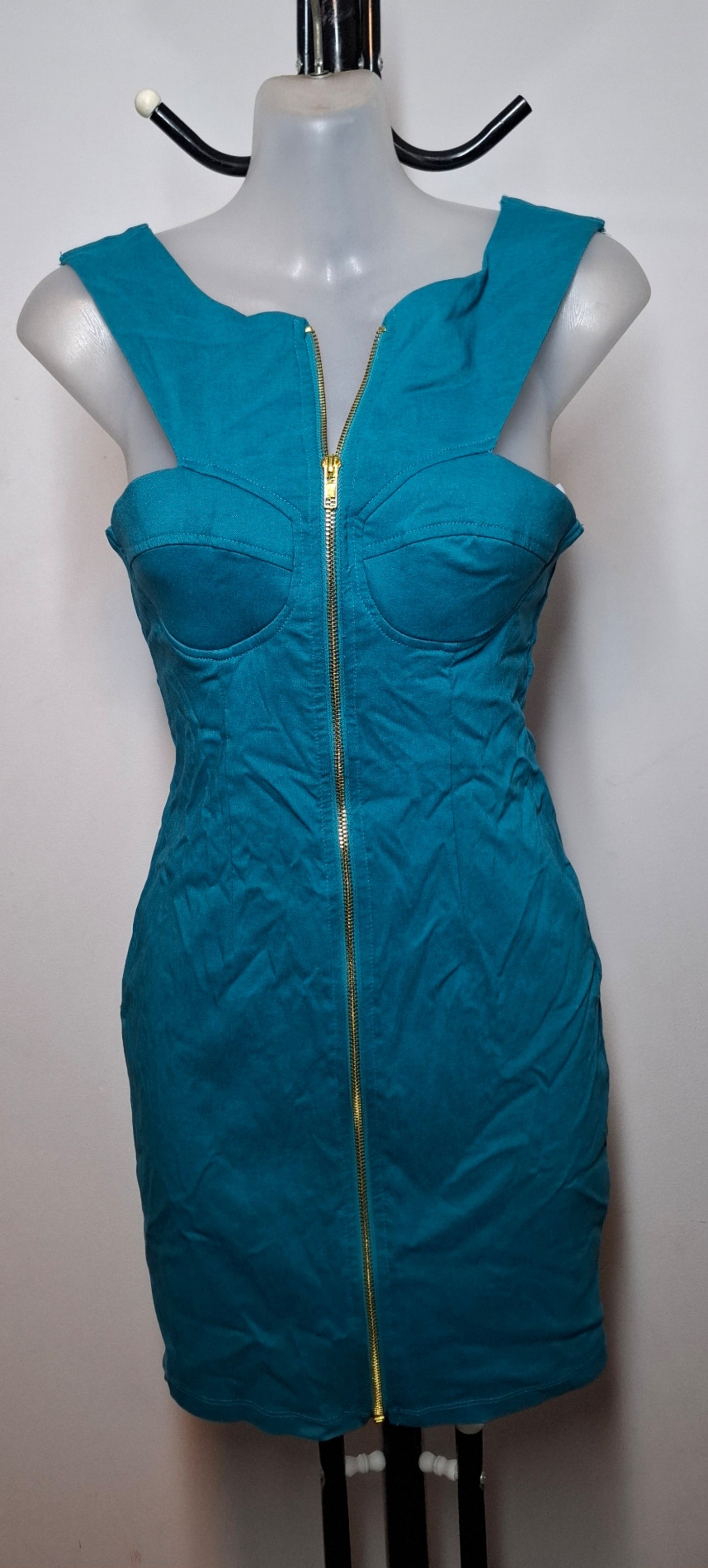 Size 8 - Zip Front Dress