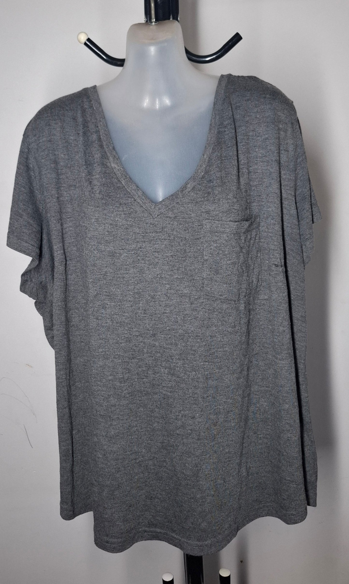 City Chic XL - Gray T Shirt