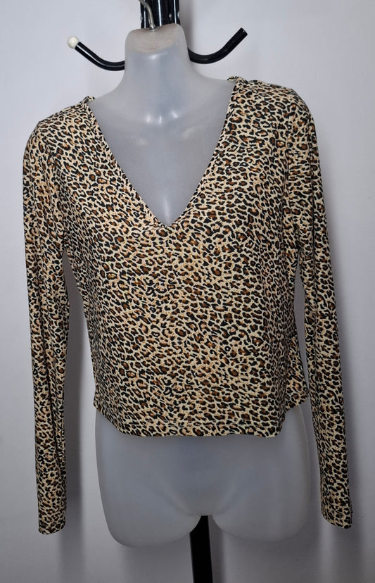 Size 12 - Leopard Print V Neck Cropped Top With Sleeves