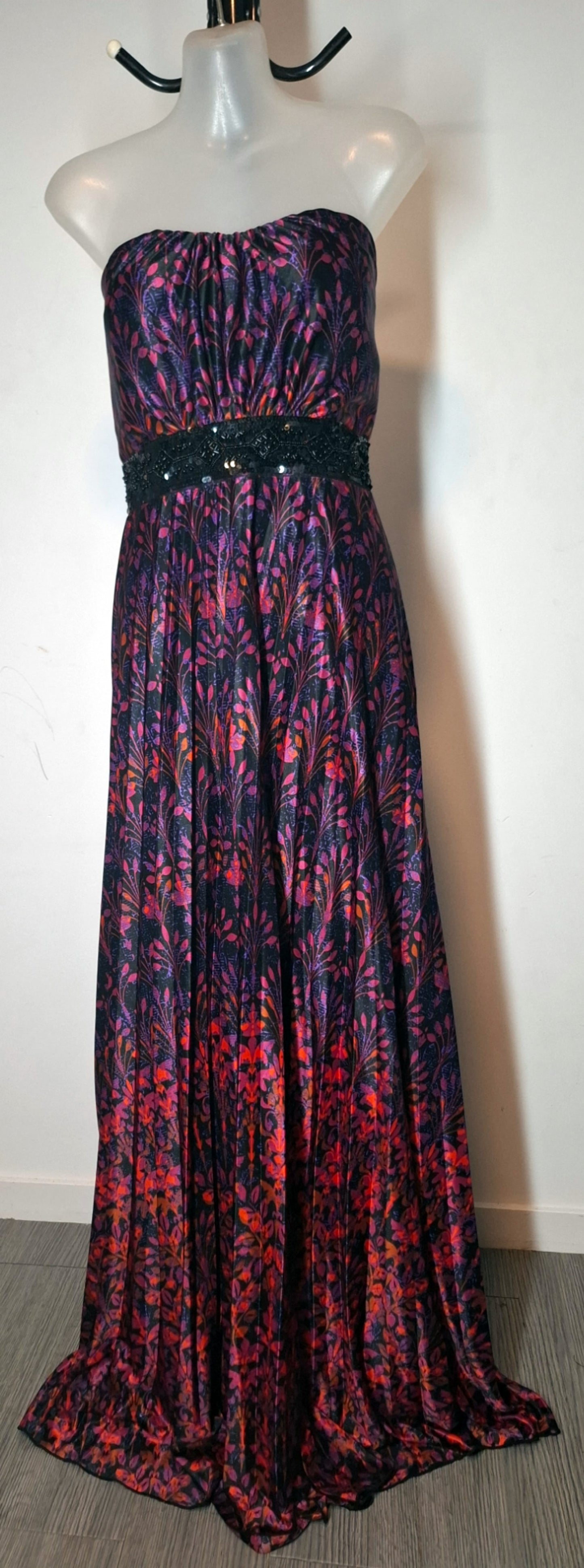 City Chic XS - Pleated Embellished Strapless Maxi Dress