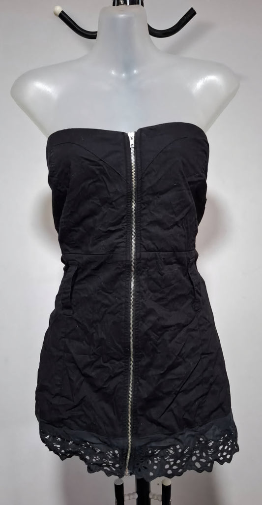 City Chic XL - Black Strapless Zip Up Top