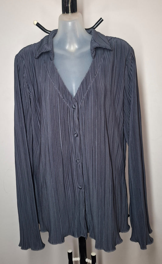 Size 16 - Stretchy Long Sleeved Button Up Blouse Top