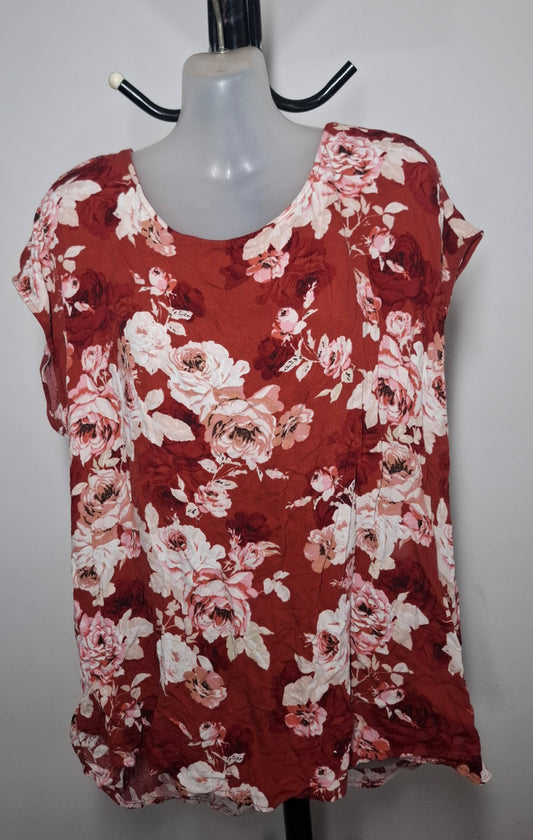 Size 20 - Floral Top