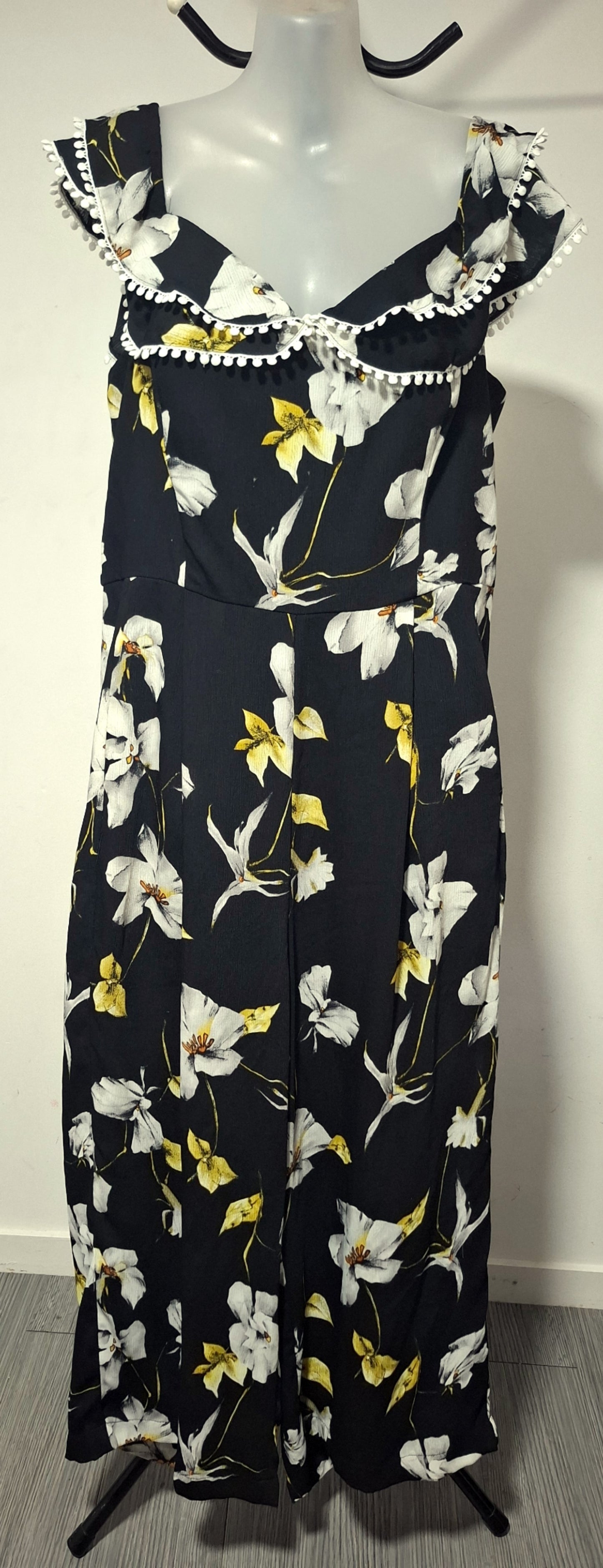 City Chic XS - Black Floral Off Shoulder Wide Leg Jumpsuit With Pockets