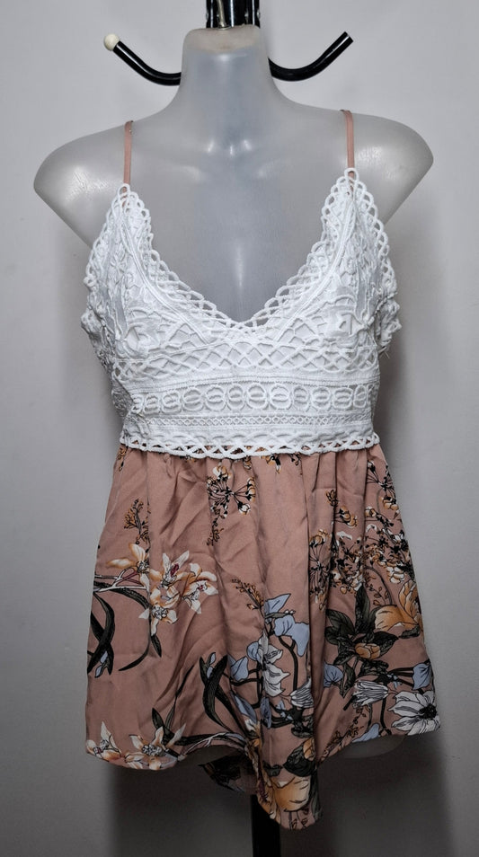Size 12 - White Lace Floral Tie Back Top