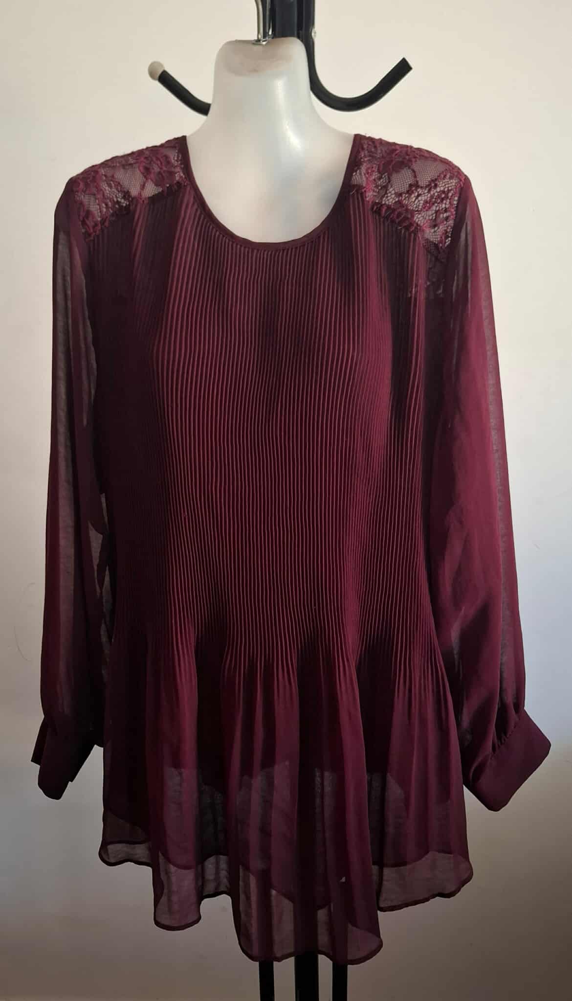 City Chic Medium - Pleated Lace Top With Sheer Sleeves