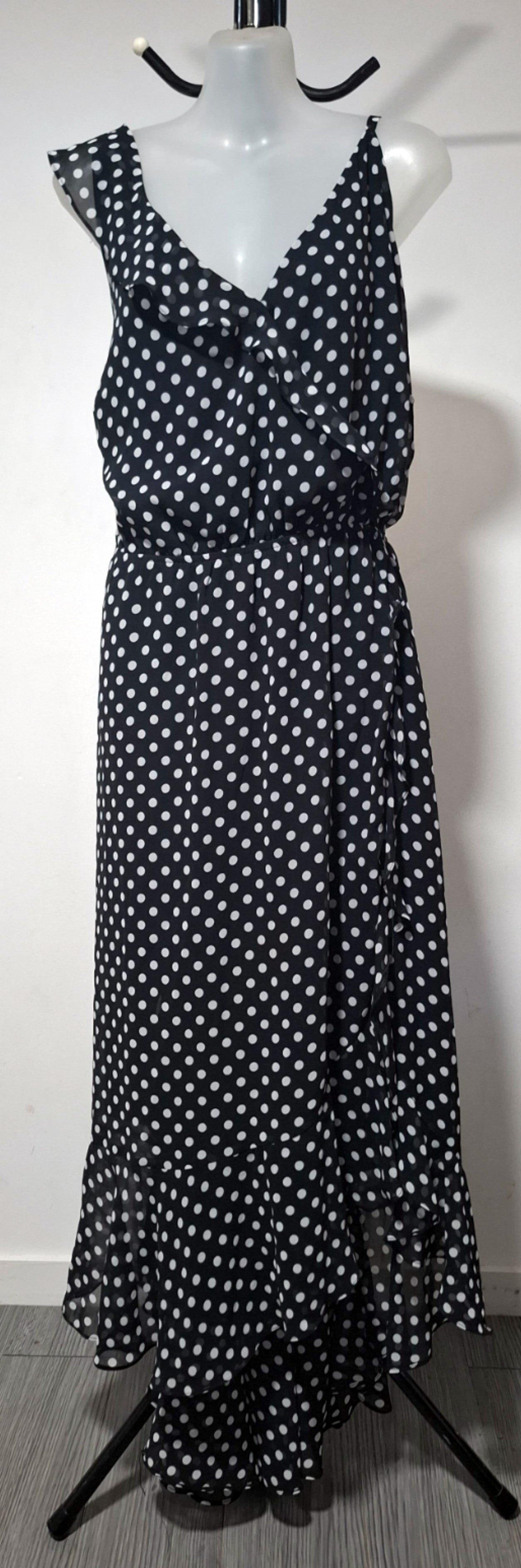 City Chic Large - Black Spotted Chiffon Faux Wrap Dress With Tie