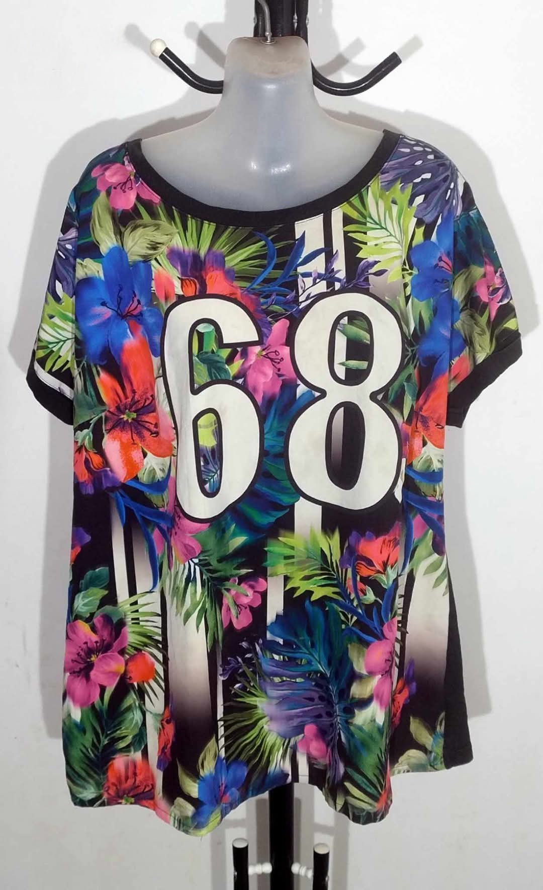 City Chic XS - Lightweight Floral '68' Top