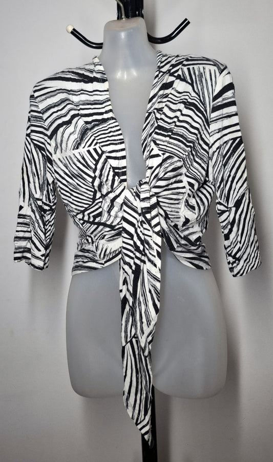 Size 10 - Black & White Cardigan