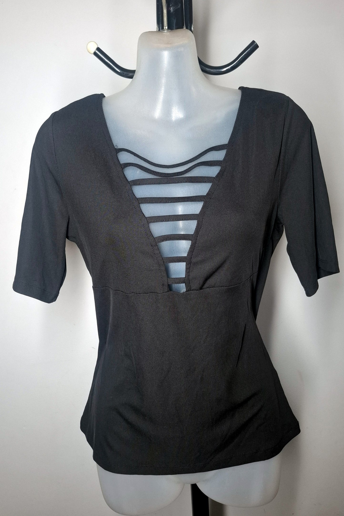 Size 12 - Black Strappy Cage Peekaboo Top With Sleeves