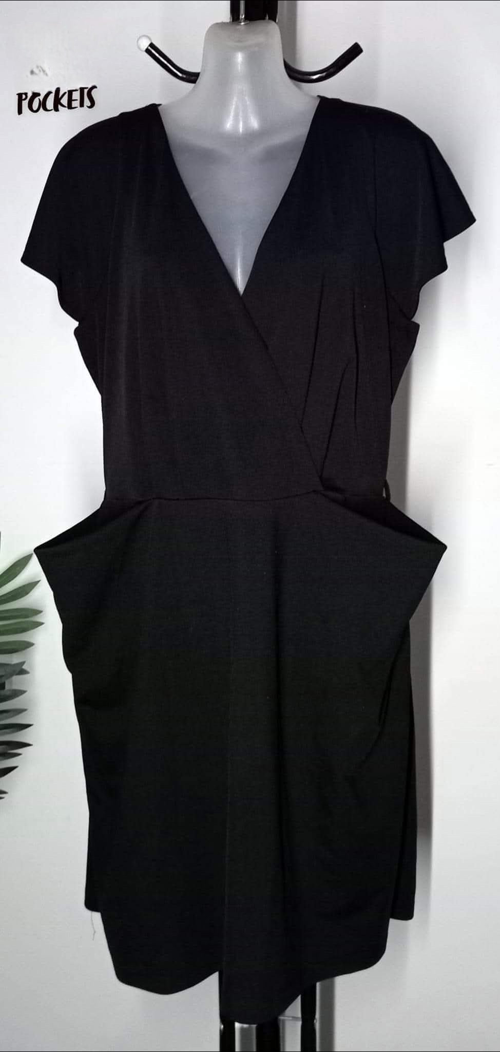 City Chic XS - Black Dress With Pockets