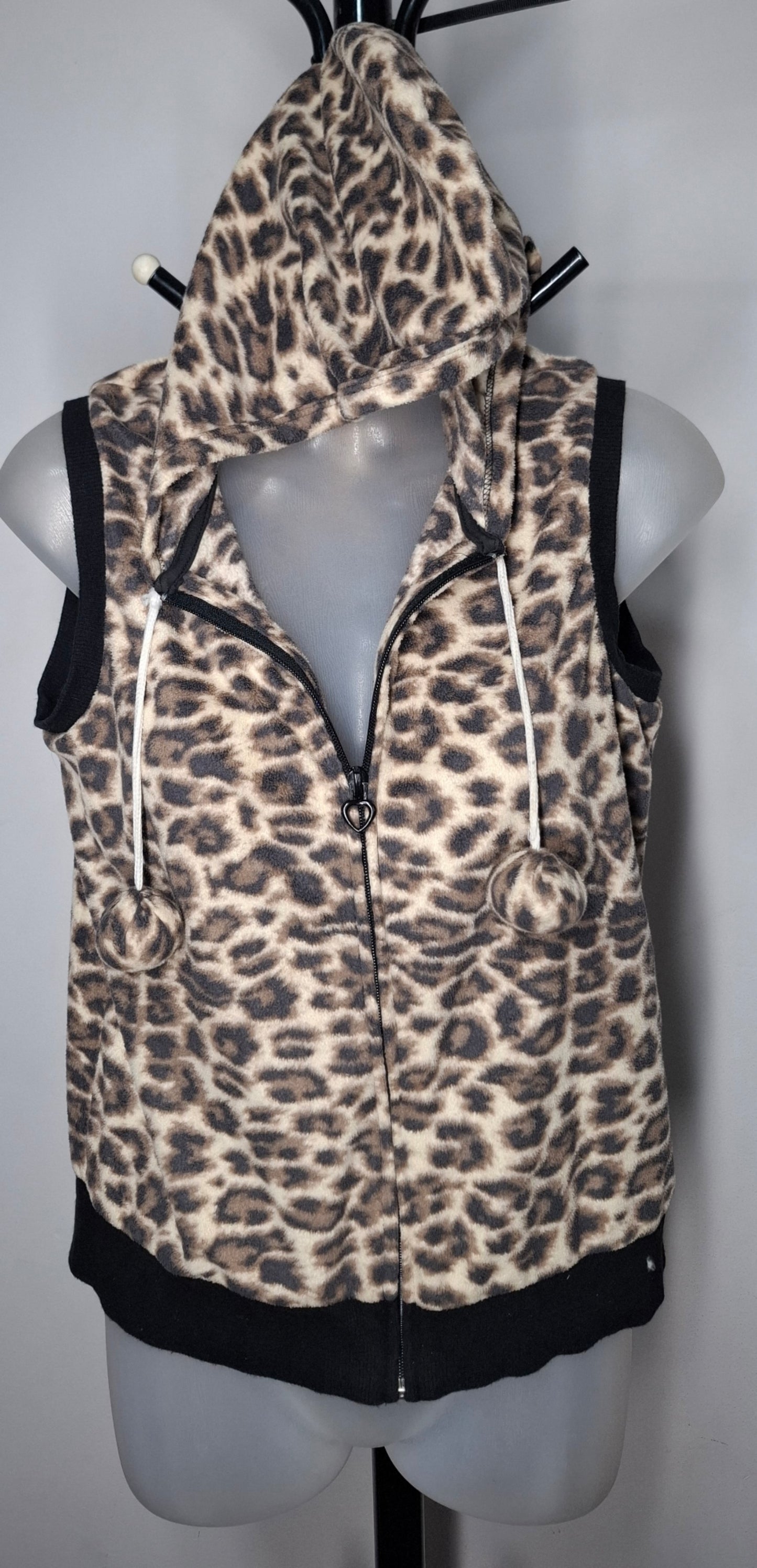 Size 10 - Leopard Print Hoodie With Love Heart Zip