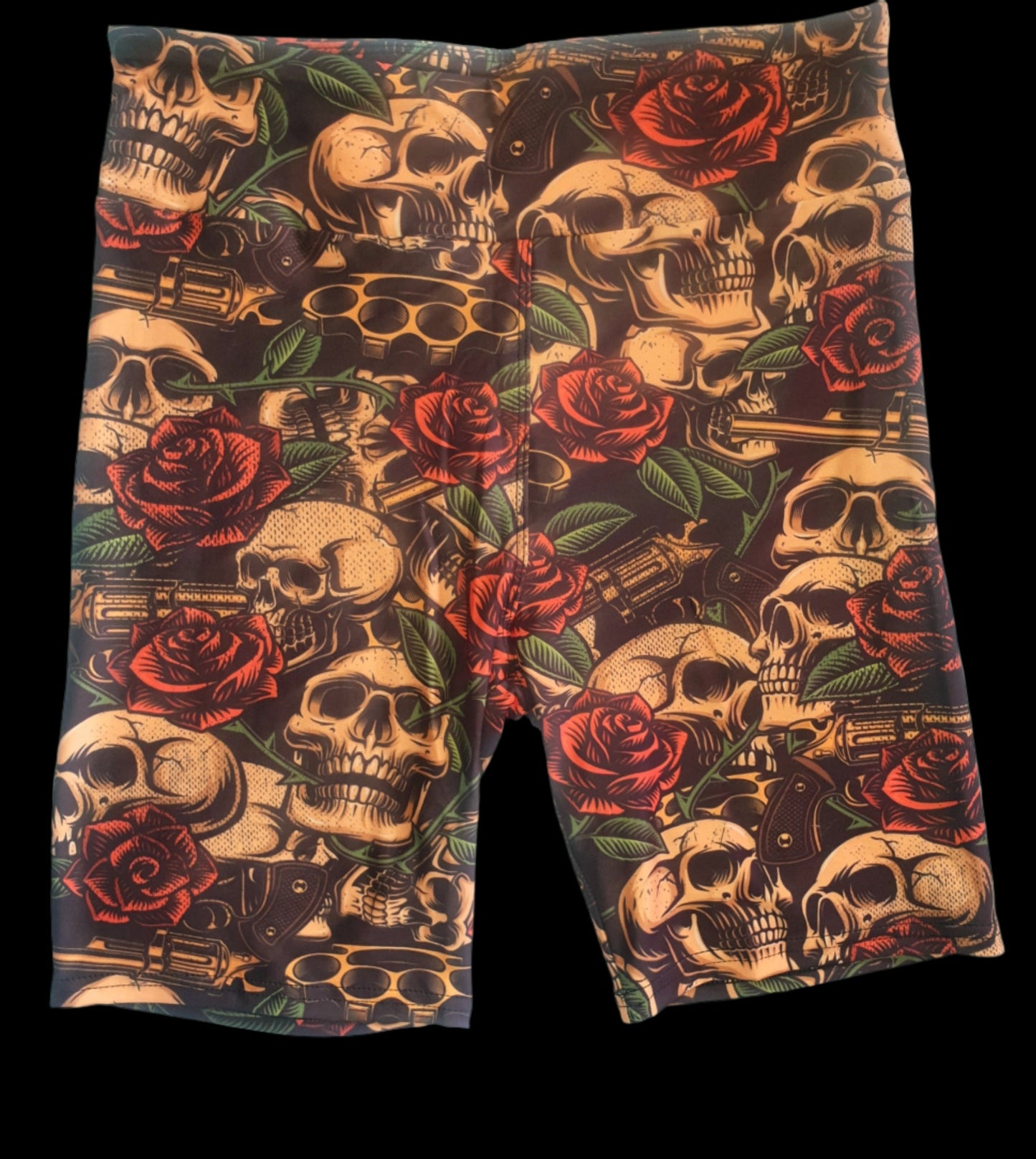 Deluxe - Skulls Guns And Roses - Shorts